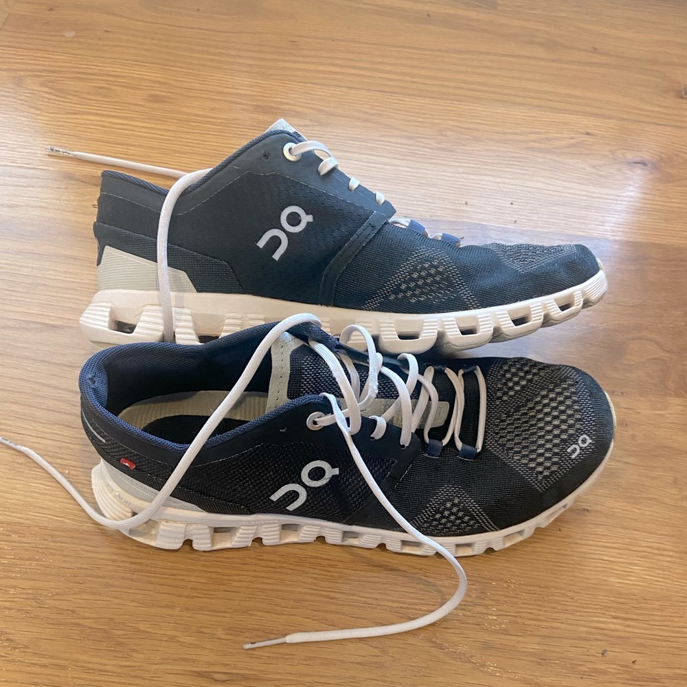 OnCloud Running Shoes